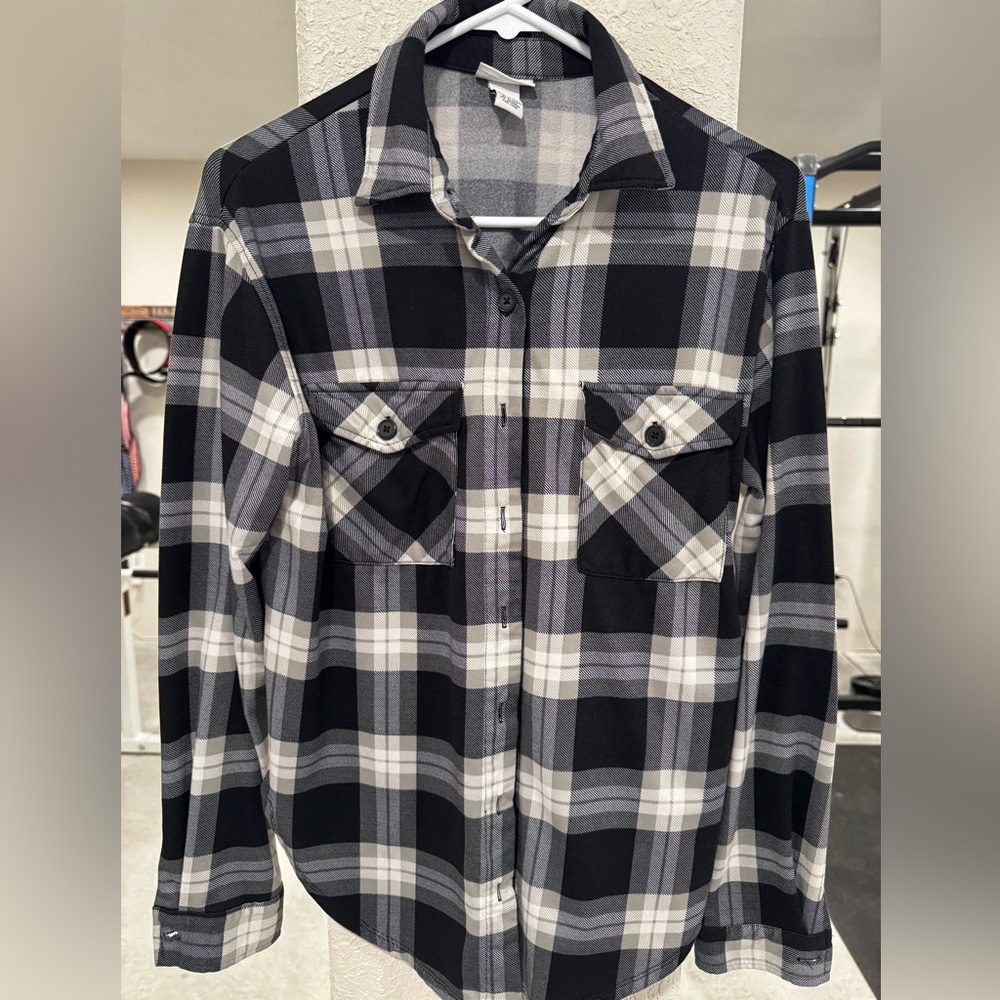 Two Rue21 Womens Black and Gray Plaid Button Down Shirts
